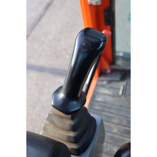 2017 كوبوتا KX016-4-44311884