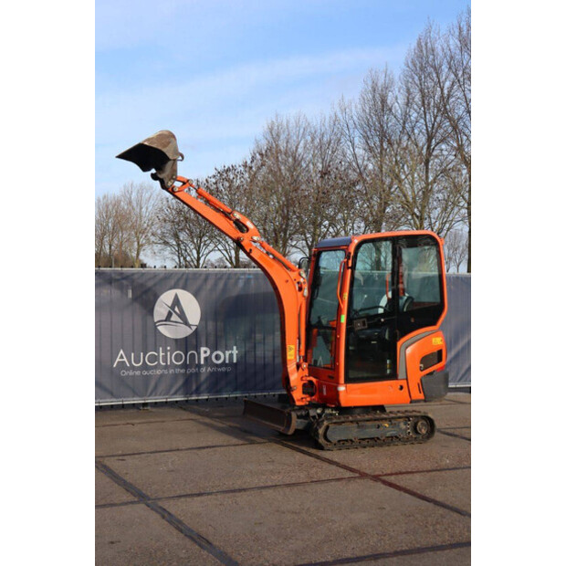 2017 كوبوتا KX016-4-44311886