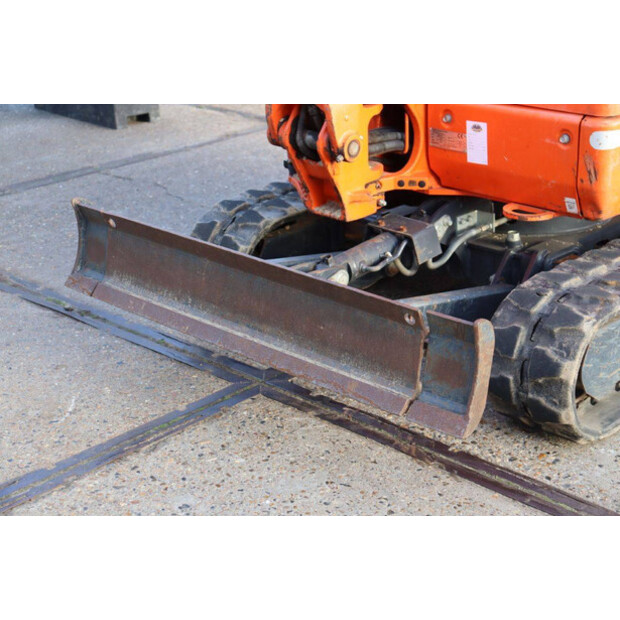 2017 كوبوتا KX016-4-44311890