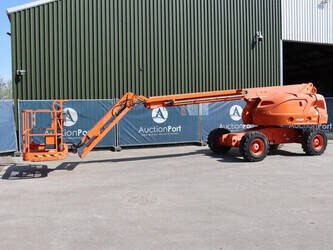 صورة ل رافعات هوائية 2011 جيه ال جي 460SJ