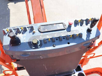 2011-jlg-460sj-1394833-44311929