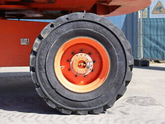 2011-jlg-460sj-1394833-44311931