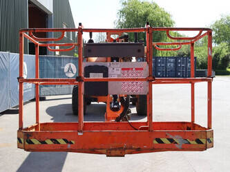 2014-skyjack-sj-66t-1394834-44311946