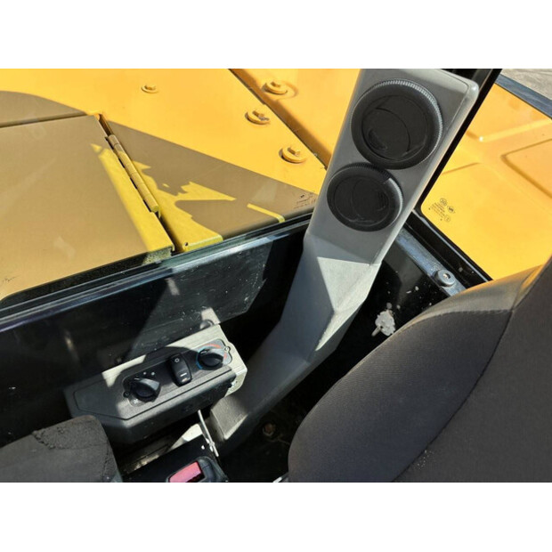 2018 Caterpillar 305.5E2-44312176