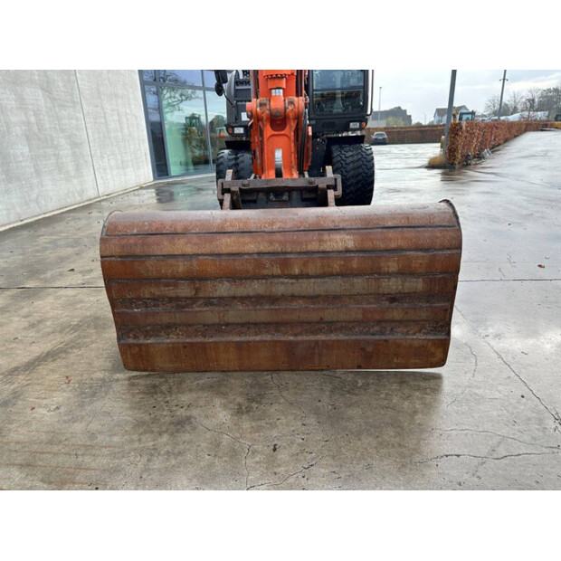 2012 هيتاشى ZX145W-3-44312392