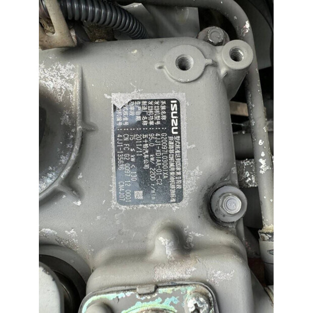 2012 هيتاشى ZX145W-3-44312413