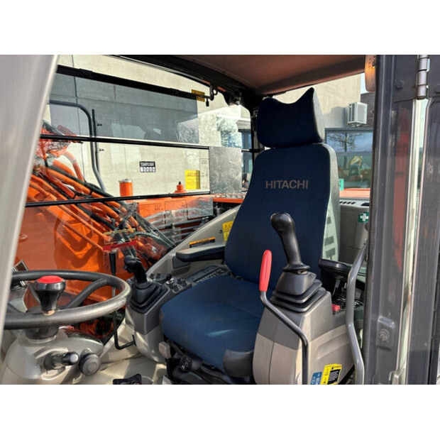 2012 هيتاشى ZX145W-3-44312422