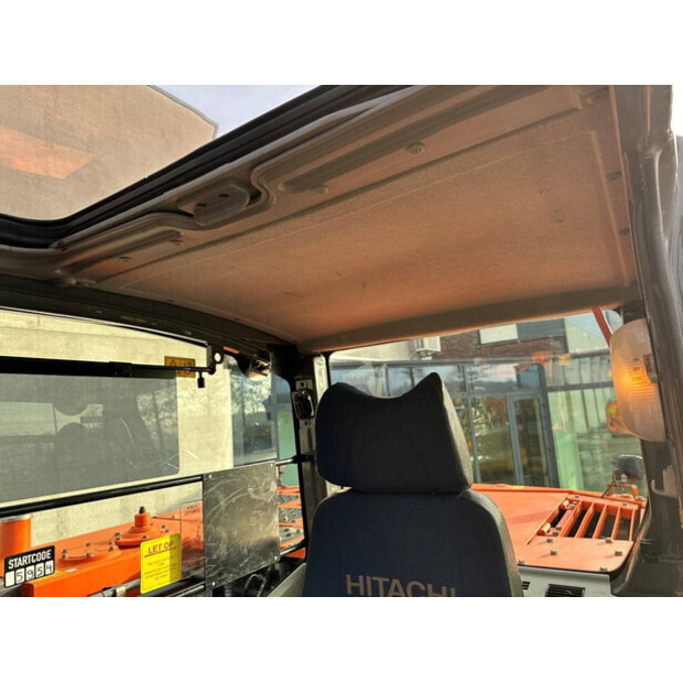 2012 هيتاشى ZX145W-3-44312423