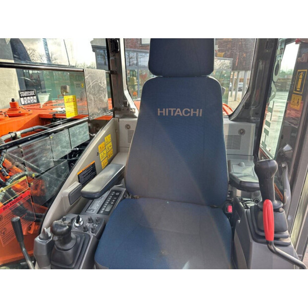 2012 هيتاشى ZX145W-3-44312424