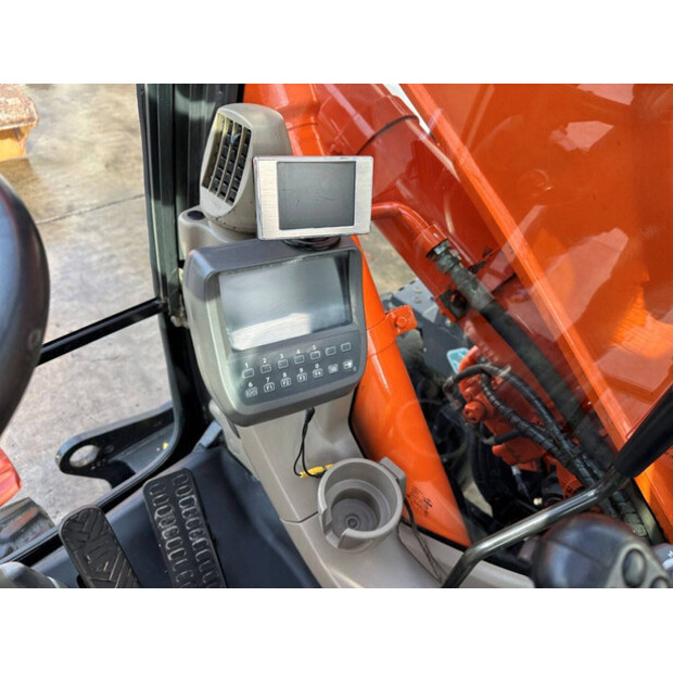 2012 هيتاشى ZX145W-3-44312426