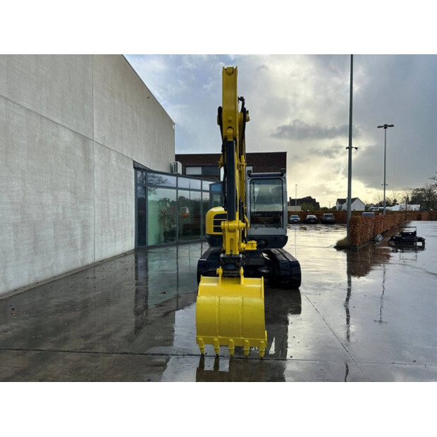 2015 Neuson 8003-44312431