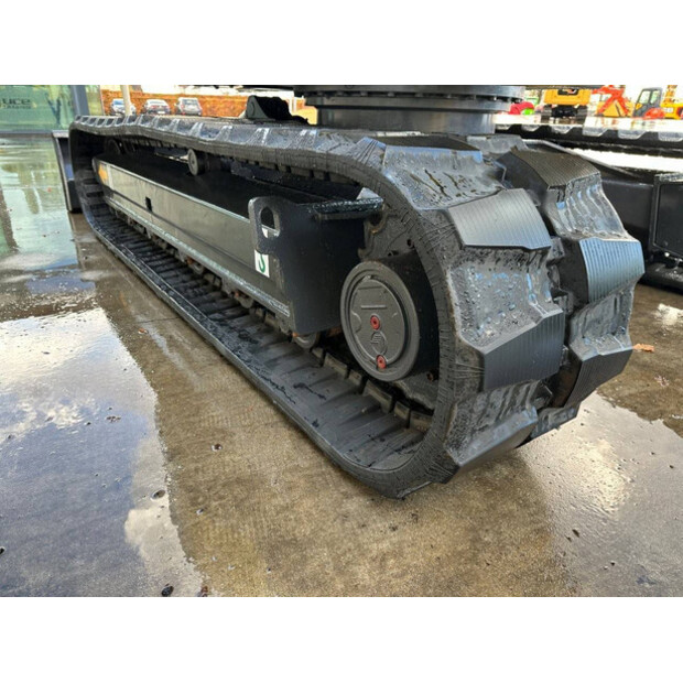 2015 Neuson 8003-44312451