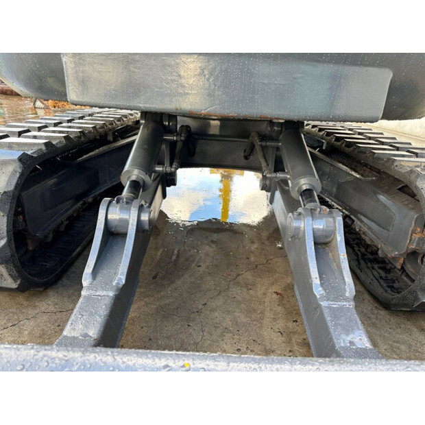 2015 Neuson 8003-44312456