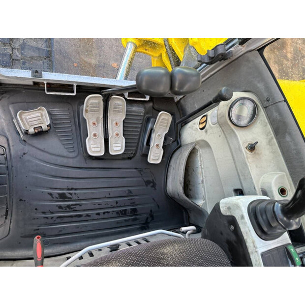 2015 Neuson 8003-44312465