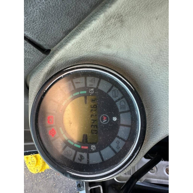 2015 Neuson 8003-44312467