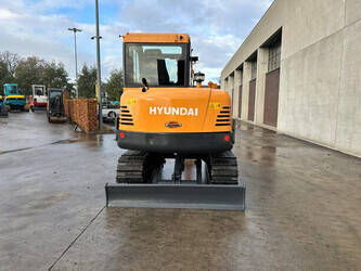 2017-hyundai-r60vs-1394851-44312582