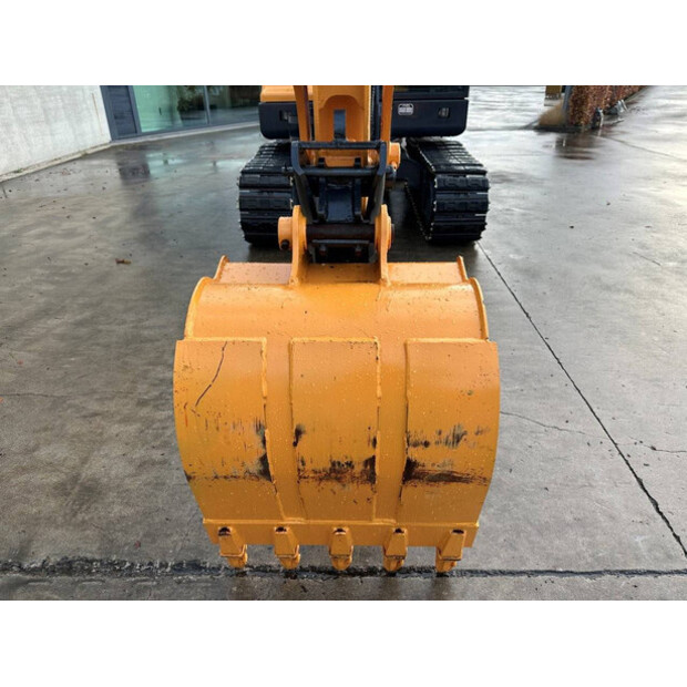 2017 هيونداي R60VS-44312585