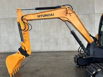 2017-hyundai-r60vs-1394851-44312588