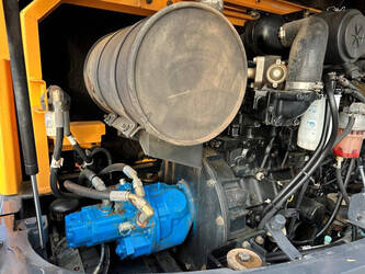 2017-hyundai-r60vs-1394851-44312604