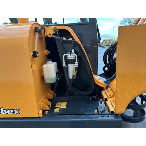 2017 هيونداي R60VS-44312606