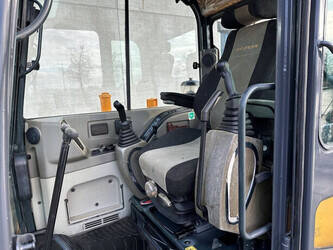 2017-hyundai-r60vs-1394851-44312607