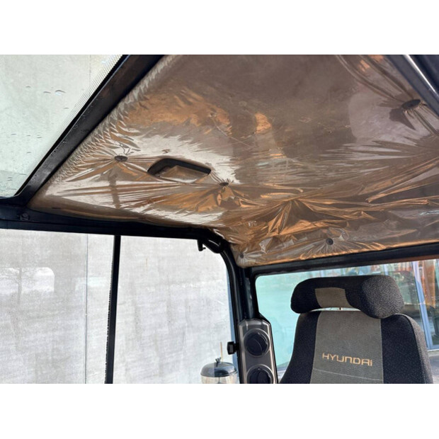 2017 هيونداي R60VS-44312608