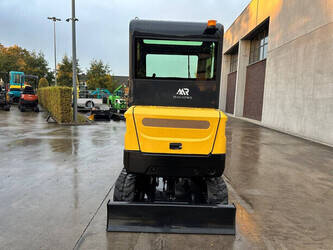 2025-machpro-mp46-1394856-44312762