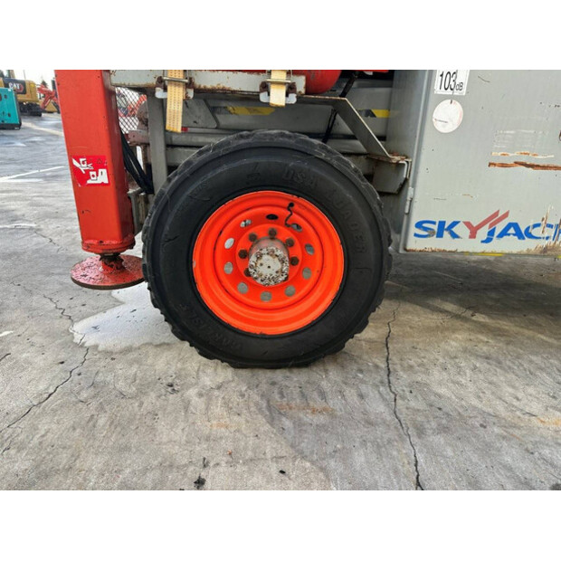 2009 SkyJack SJ-8841-44312797