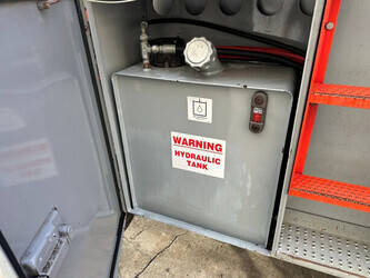 2009-skyjack-sj-8841-1394857-44312807