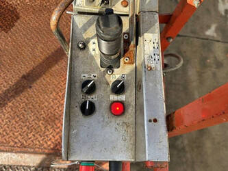 2009-skyjack-sj-8841-1394857-44312823