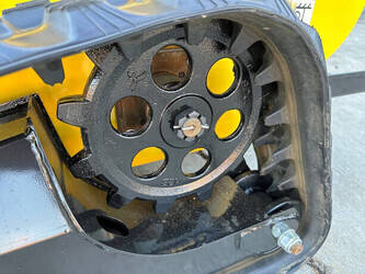 2025-machpro-mp-s300-1394859-44312859