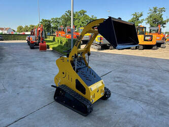 2025-machpro-mp-s300-1394859-44312872