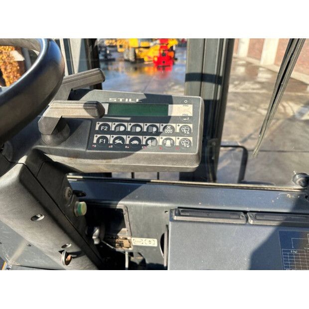 2000 Still R70-25T-44312902