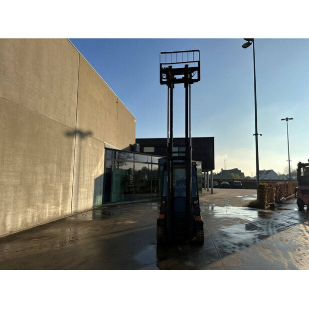 2000 Still R70-25T-44312909