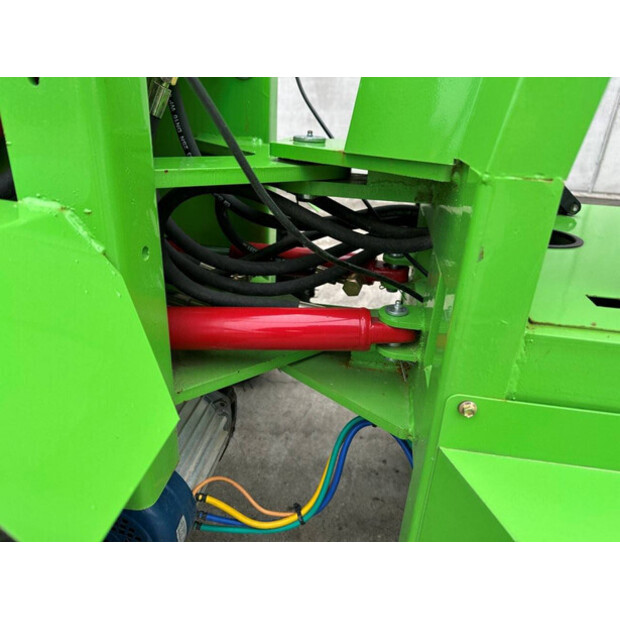 2025 ماك برو MP-L307-44312926