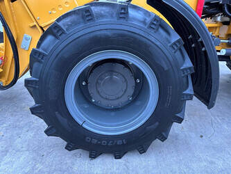 2025-wolf-wl825t-44313070