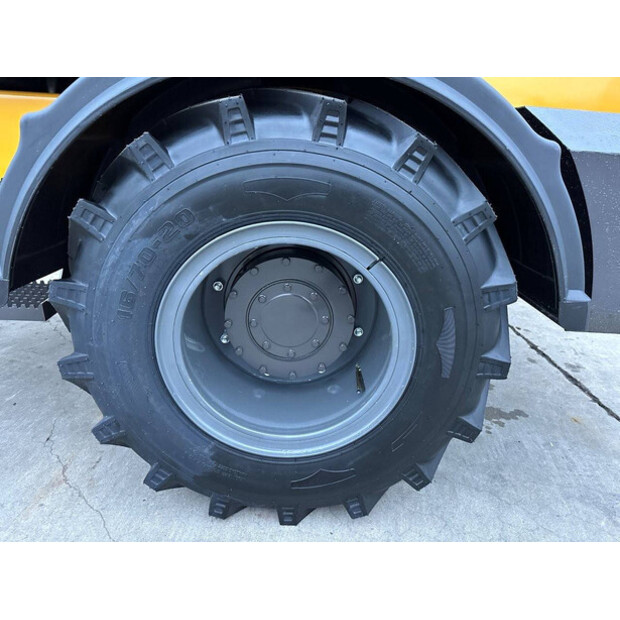 2025 Wolf WL825T-44313073