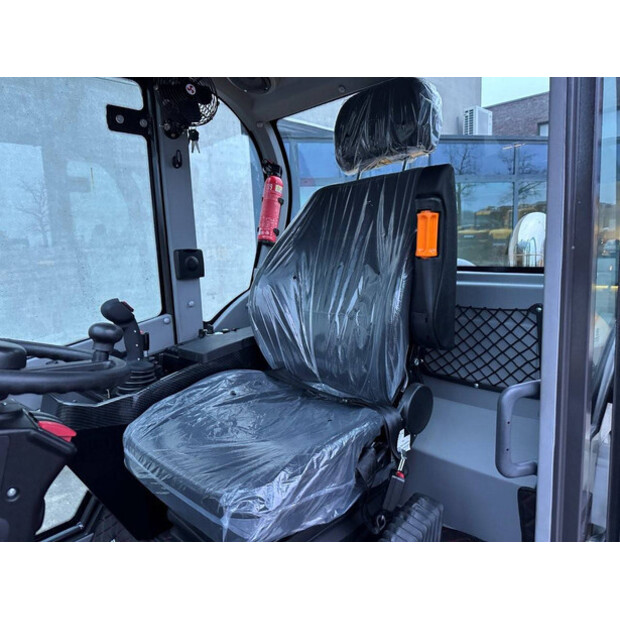 2025 Wolf WL825T-44313085