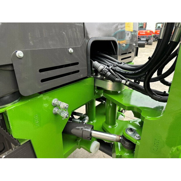 2024 Wolf Mini 780T-44313161