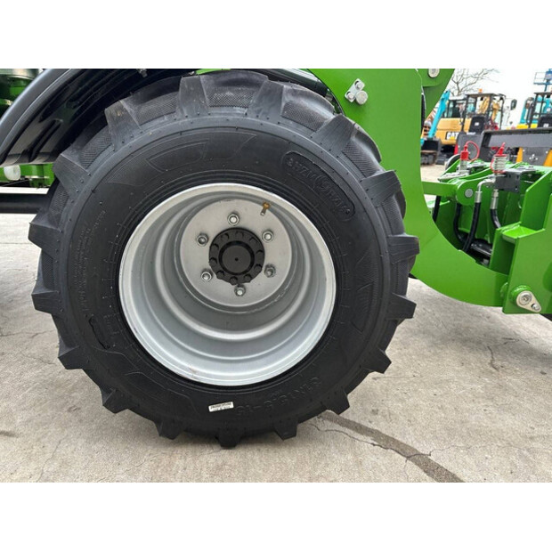 2024 Wolf Mini 780T-44313173