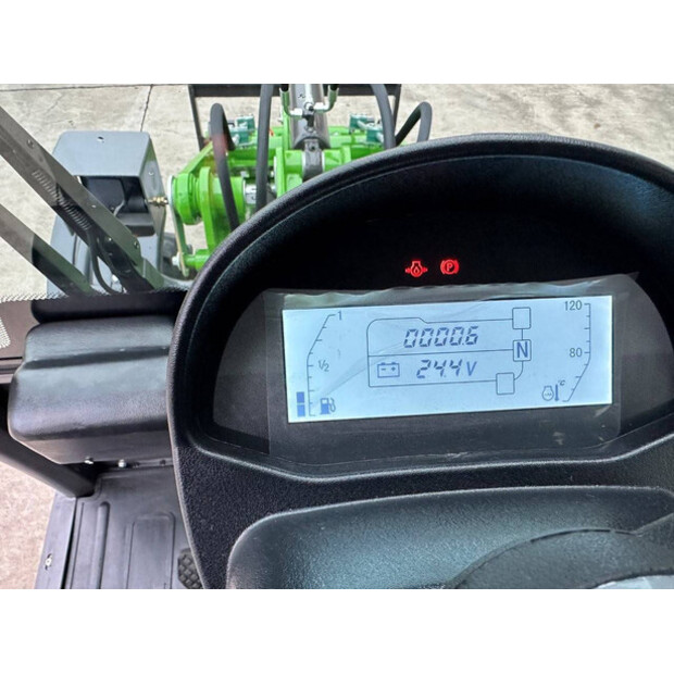 2024 Wolf Mini 780T-44313183