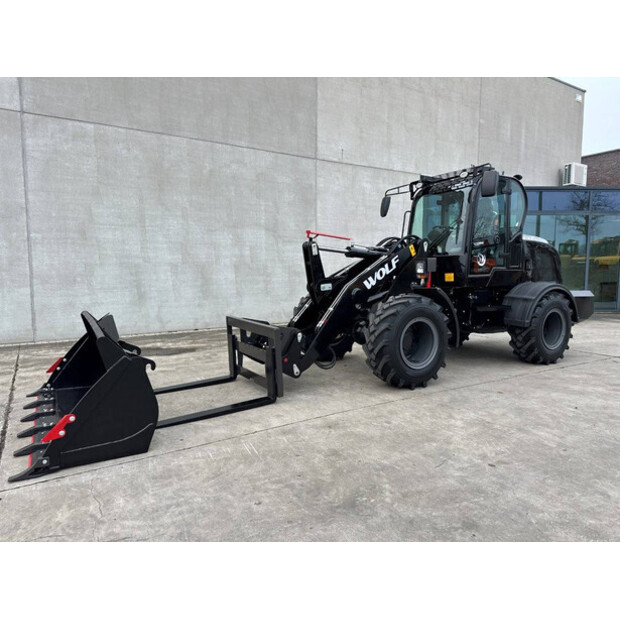 2025 Wolf WL825-44313187