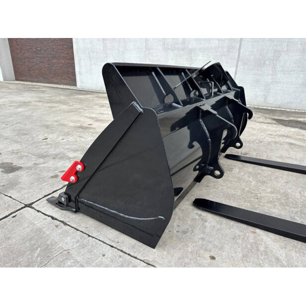 2025 Wolf WL825-44313194