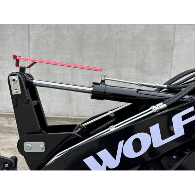 2025 Wolf WL825-44313208