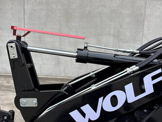 2025-wolf-wl825-44313208