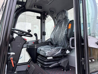 2025-wolf-wl825-44313221