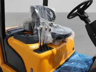 2025-hyundai-35de-7-44313429