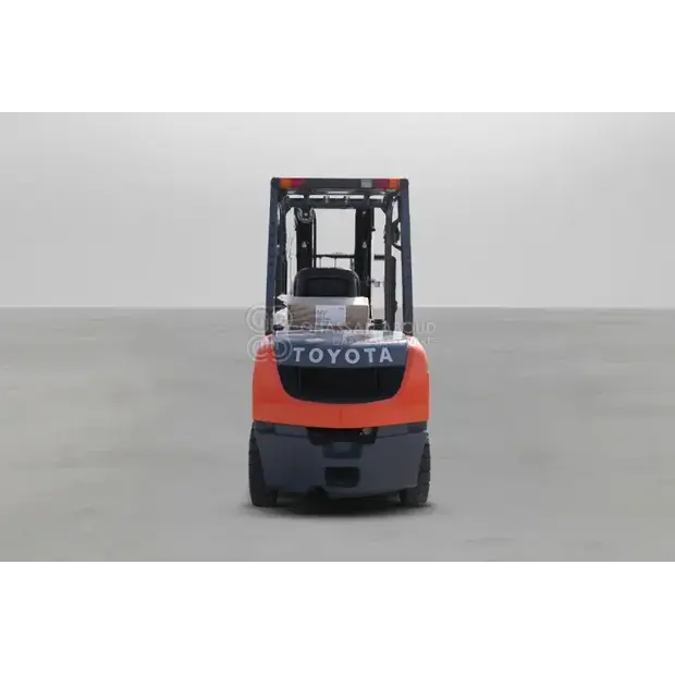 2025 Toyota 62-8FD30-44313434