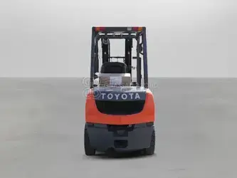 2025-toyota-62-8fd30-1394886-44313443