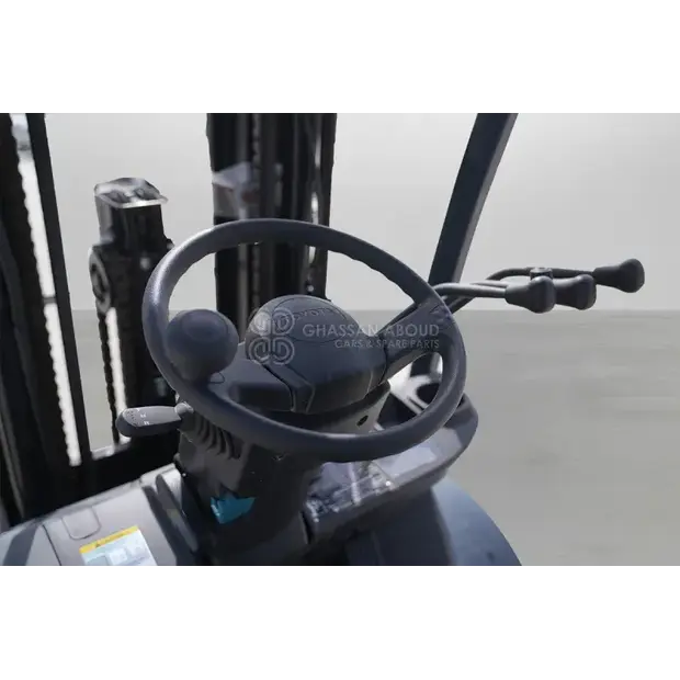 2025 تويوتا 62-8FD30-44313446